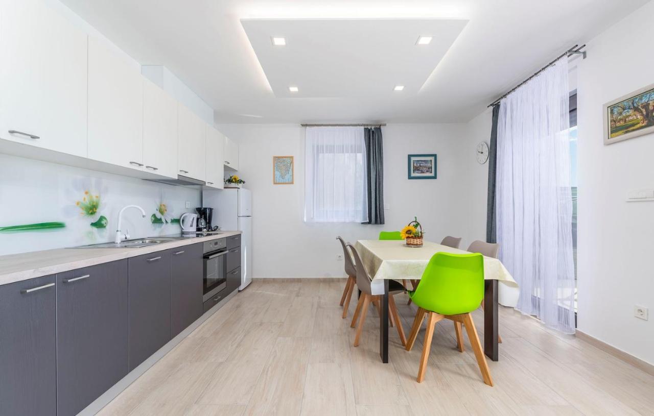 Apart Residence Blue Sea Poreč Eksteriør bilde